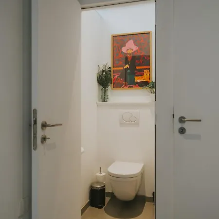 2 Bedrooms Triplex In Historic Heart Of * 리에주